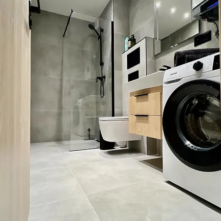 Apartamento Black Lotus 4 I Centre I Free Parking L 24hr Access *