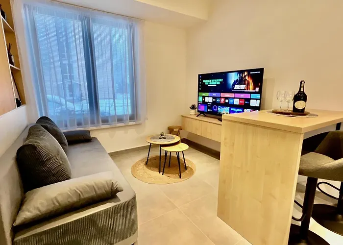 아파트 Black Lotus 4 I Centre I Free Parking L 24hr Access