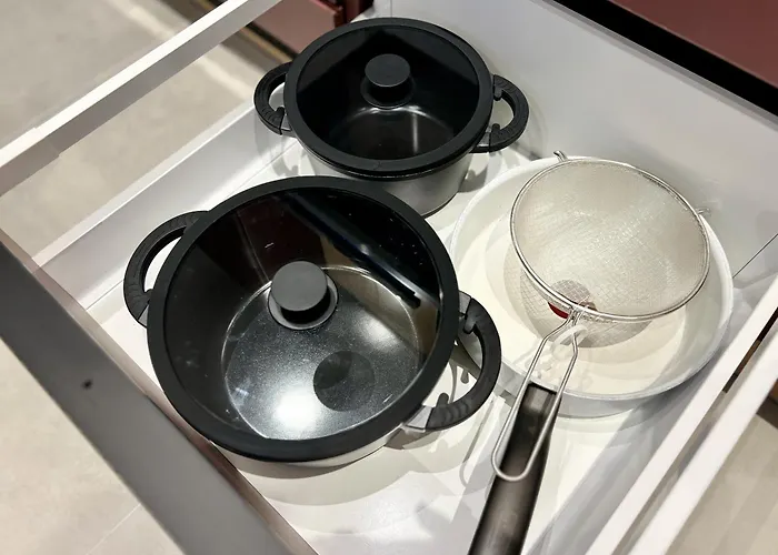 Black Lotus 4 I Centre I Free Parking L 24hr Access 아파트 *